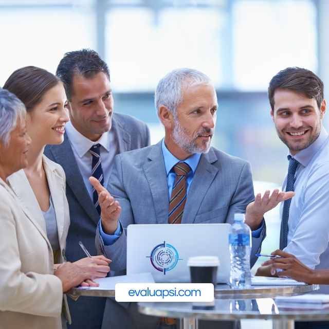 Cómo elegir pruebas para mandos medios y líderes